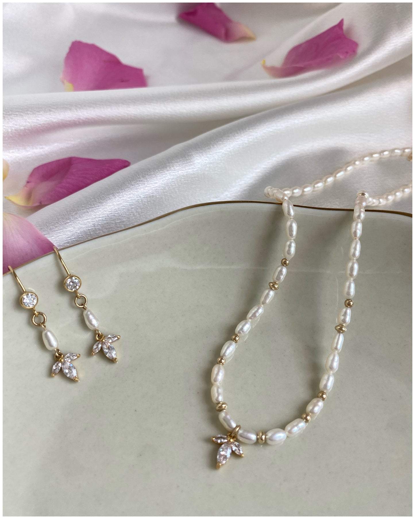 Sofia Earrings