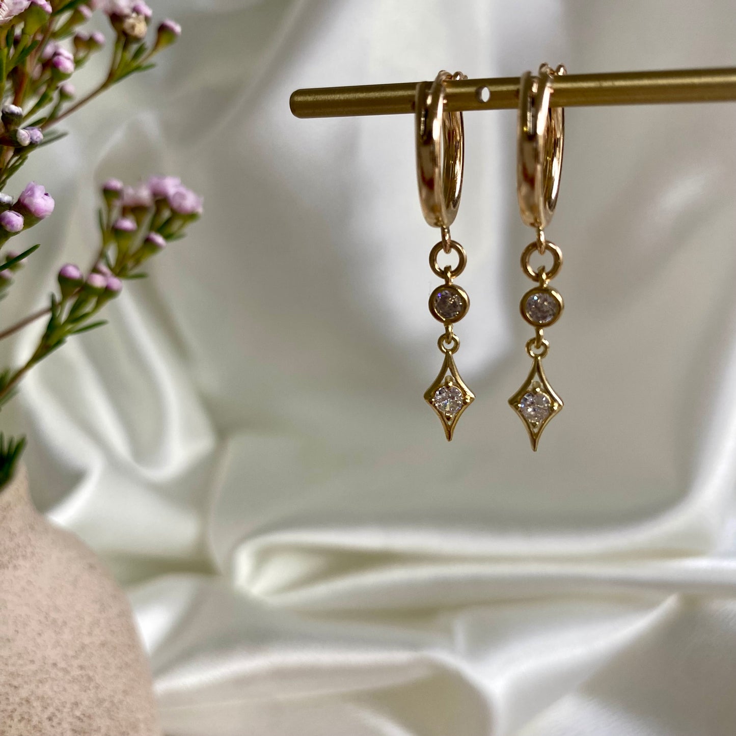 Golden Spring Earrings - White