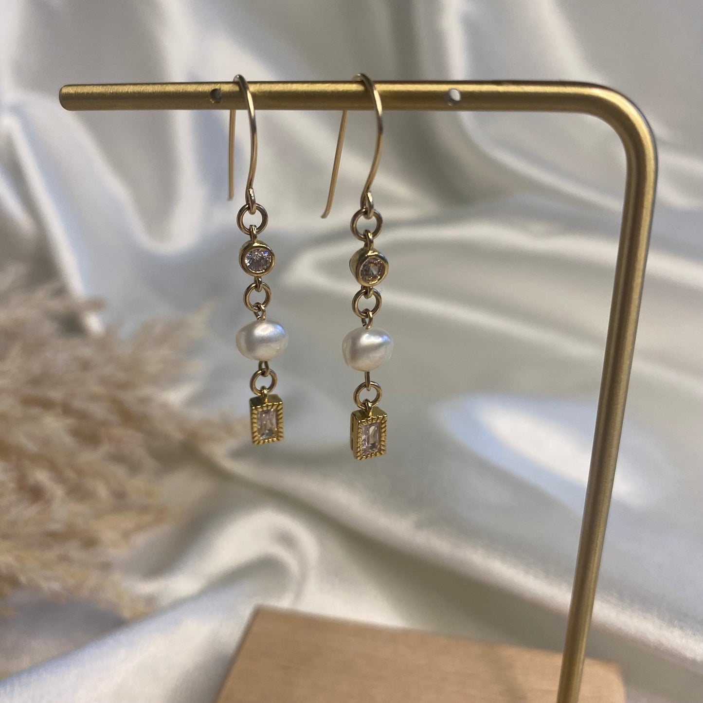Pearls & Gold filled charms Earrings