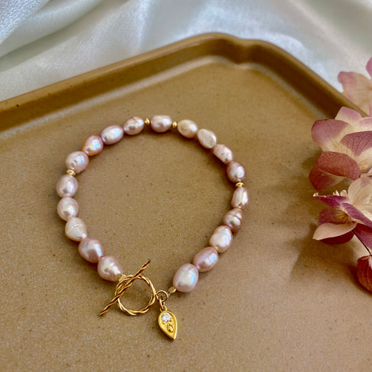 Blush Pearl Bracelet
